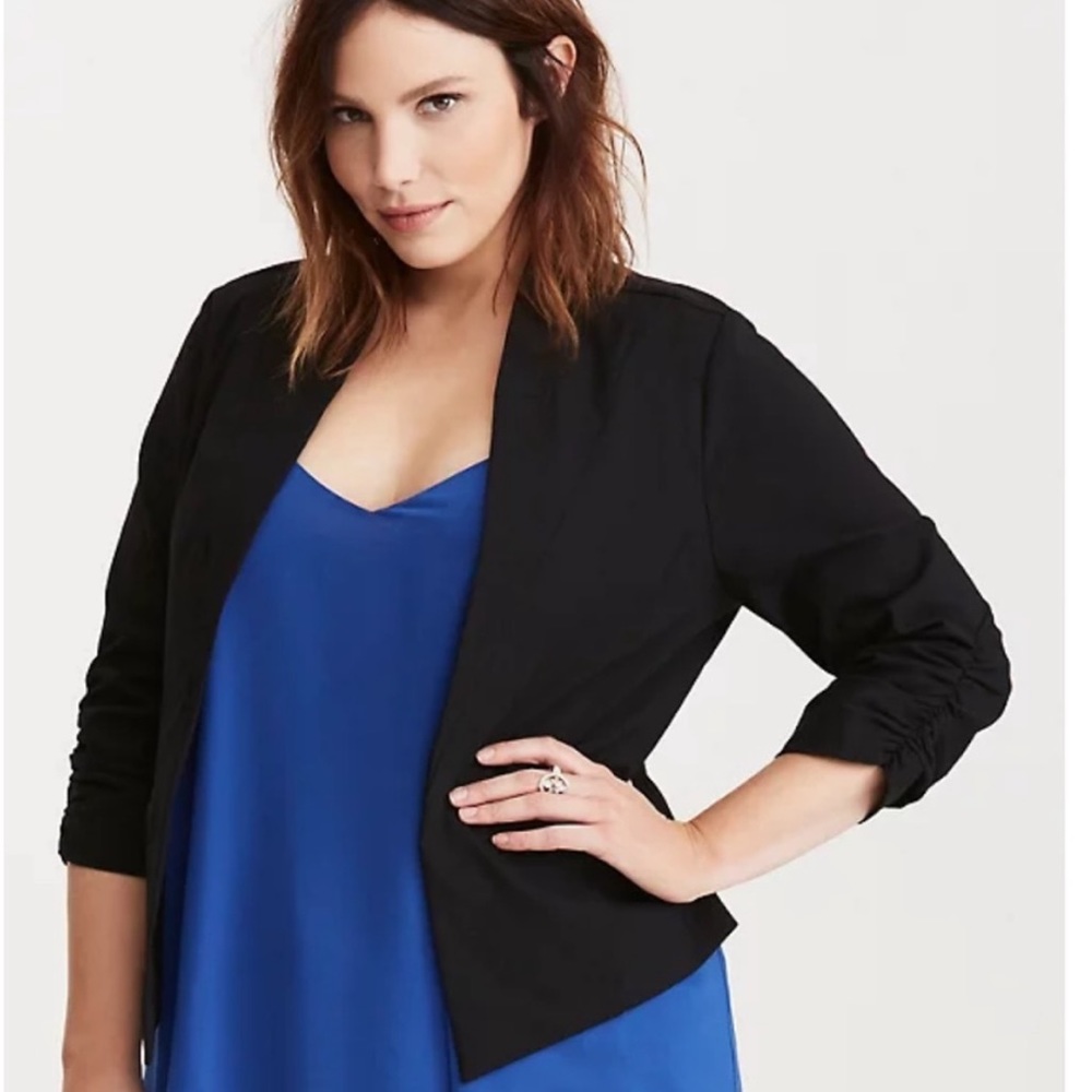 TORRID | black roughed sleeve career blazer jacket work attire 2x 18 20 22 24